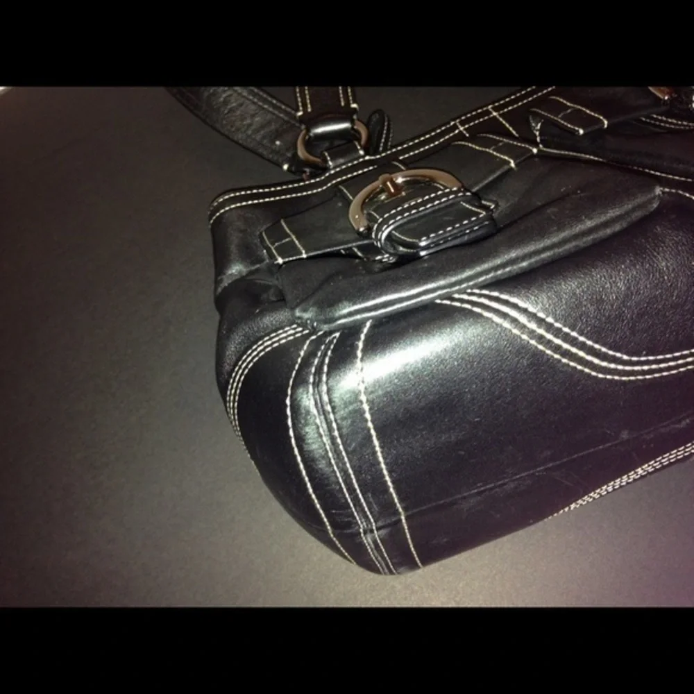 Coach rare black leather double pocket soho tote bag y2k vintage